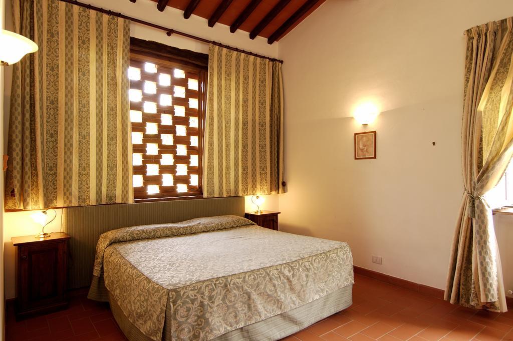 Agriturismo Castello Di Querceto Lucolena in Chianti Стая снимка